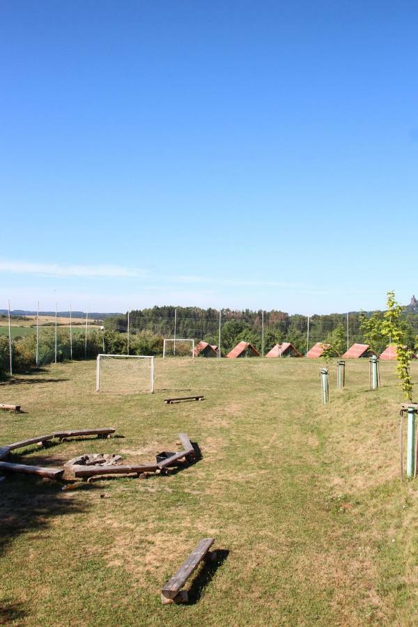 Camping V Raji - Palda Rovensko pod Troskami Exterior foto