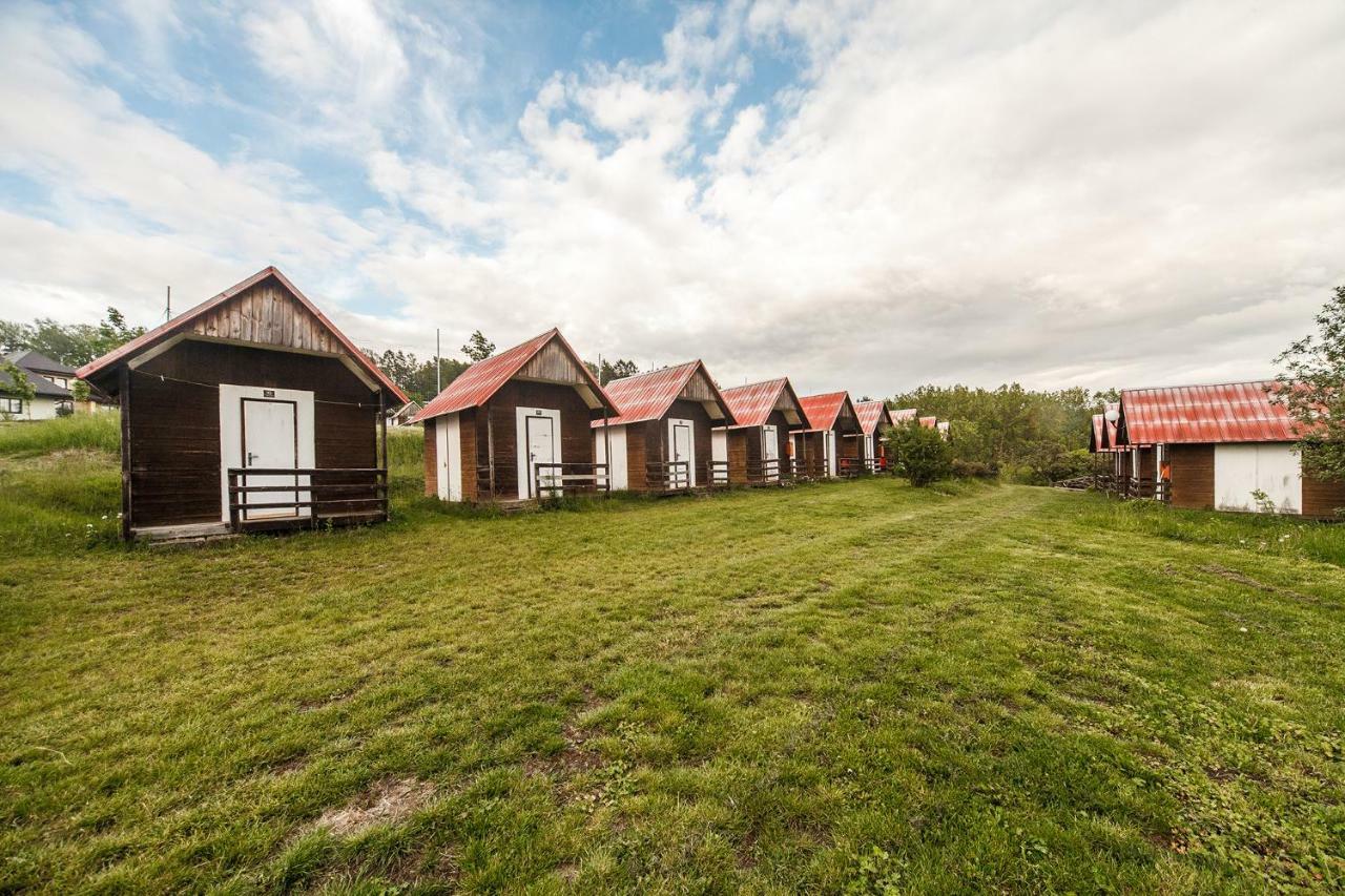 Camping V Raji - Palda Rovensko pod Troskami Exterior foto